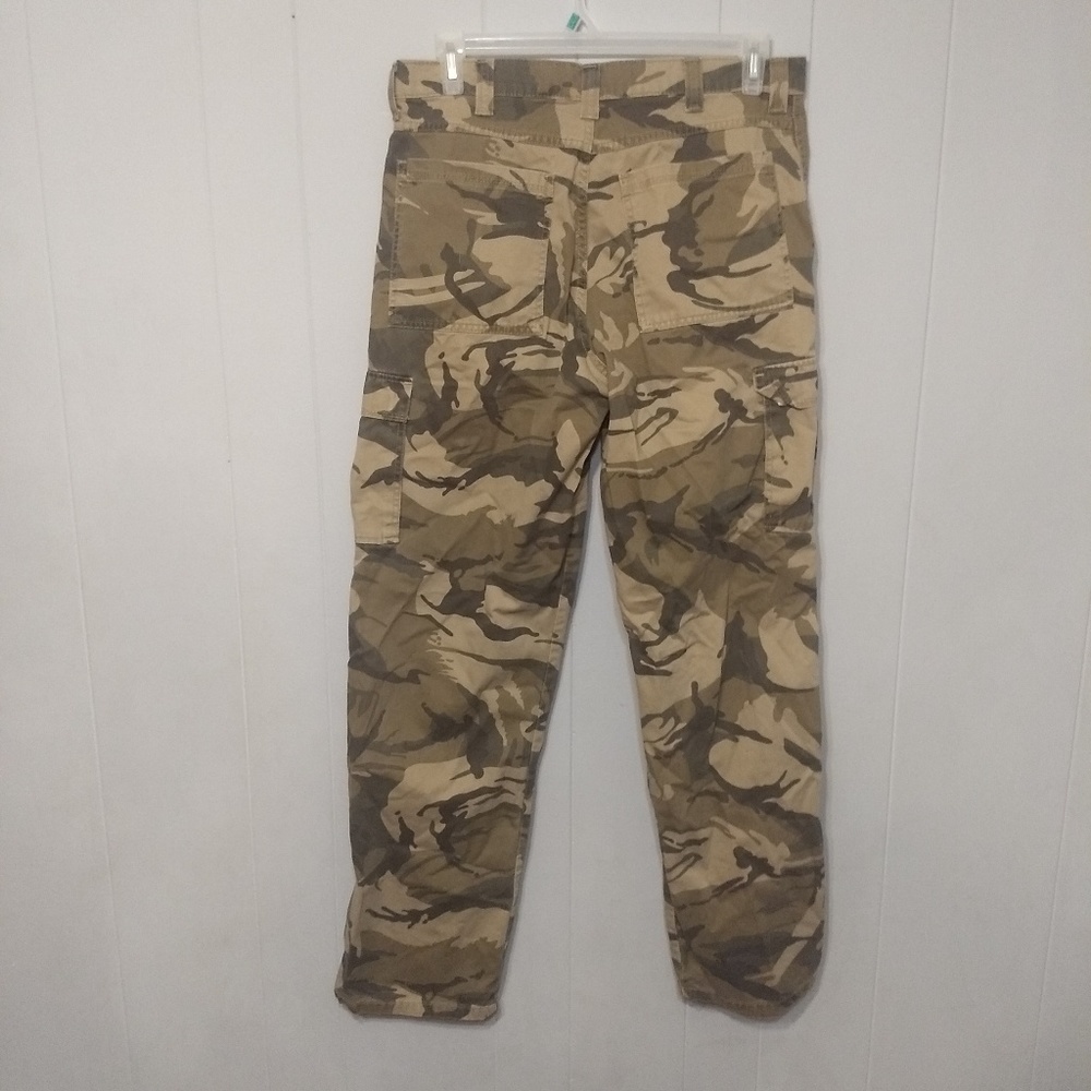 Wrangler camouflage cargo pant
